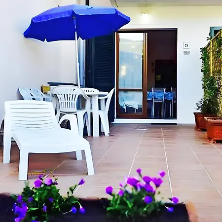 Camy - Argonautivacanze مارتْشانا مارينا